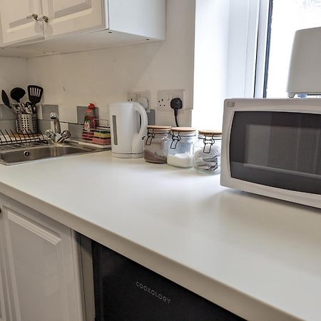 Serene 1 Bedroom Flat In Roath Cardiff Luaran gambar