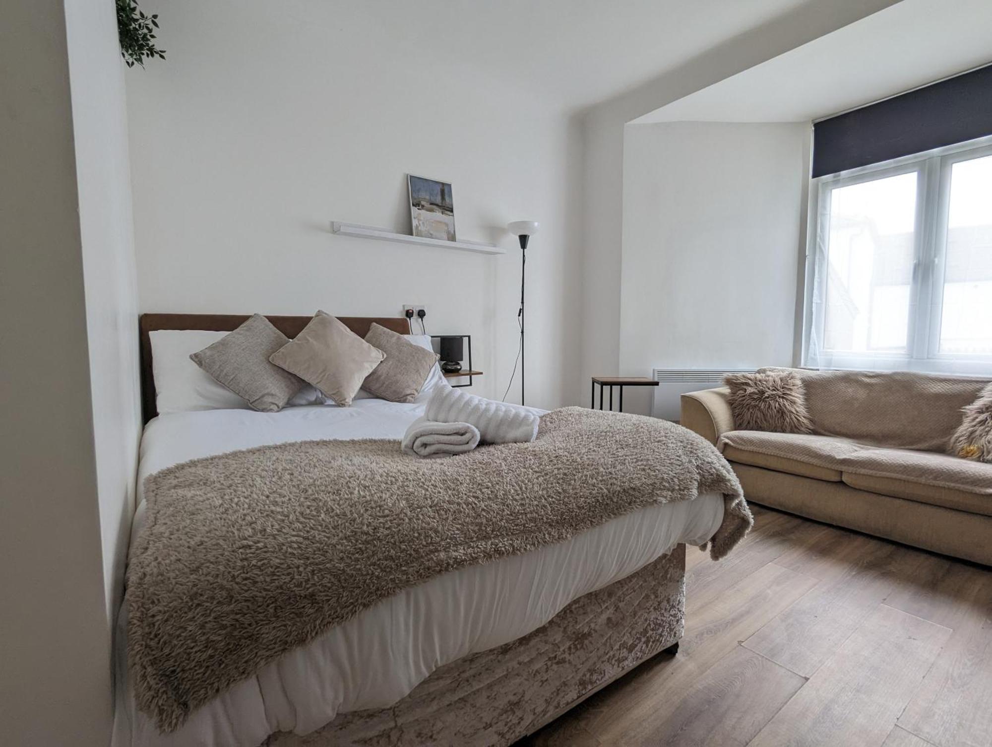 Serene 1 Bedroom Flat In Roath Cardiff Luaran gambar