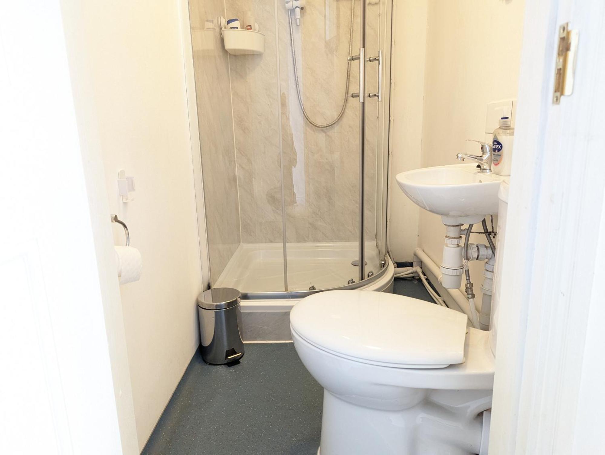 Serene 1 Bedroom Flat In Roath Cardiff Luaran gambar