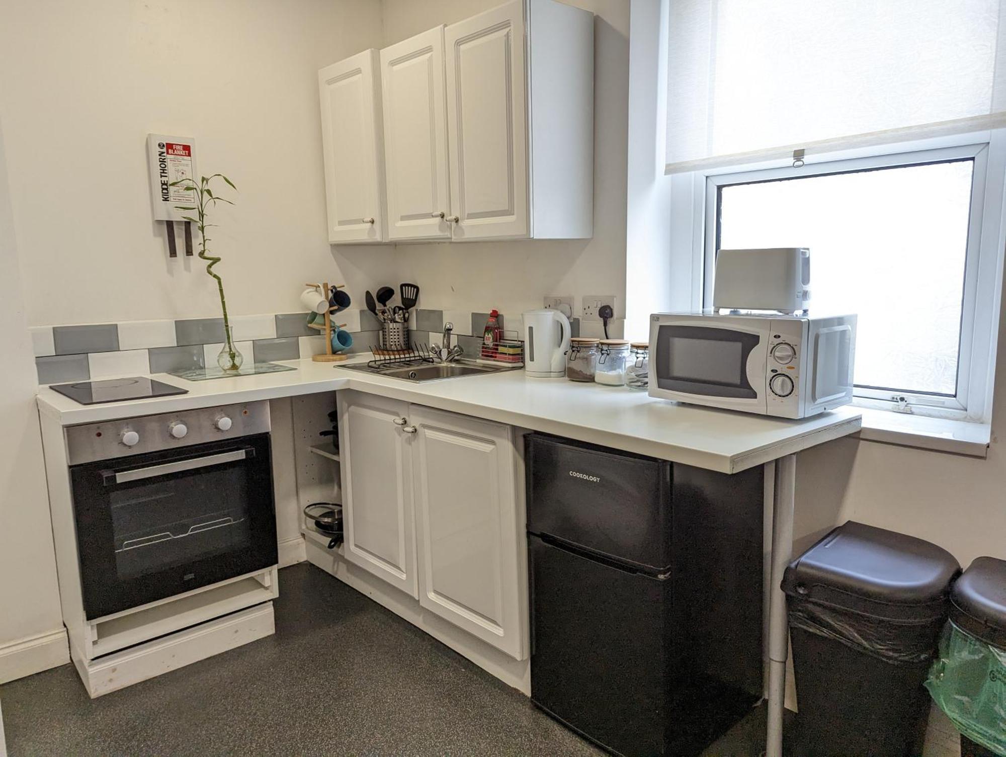 Serene 1 Bedroom Flat In Roath Cardiff Luaran gambar