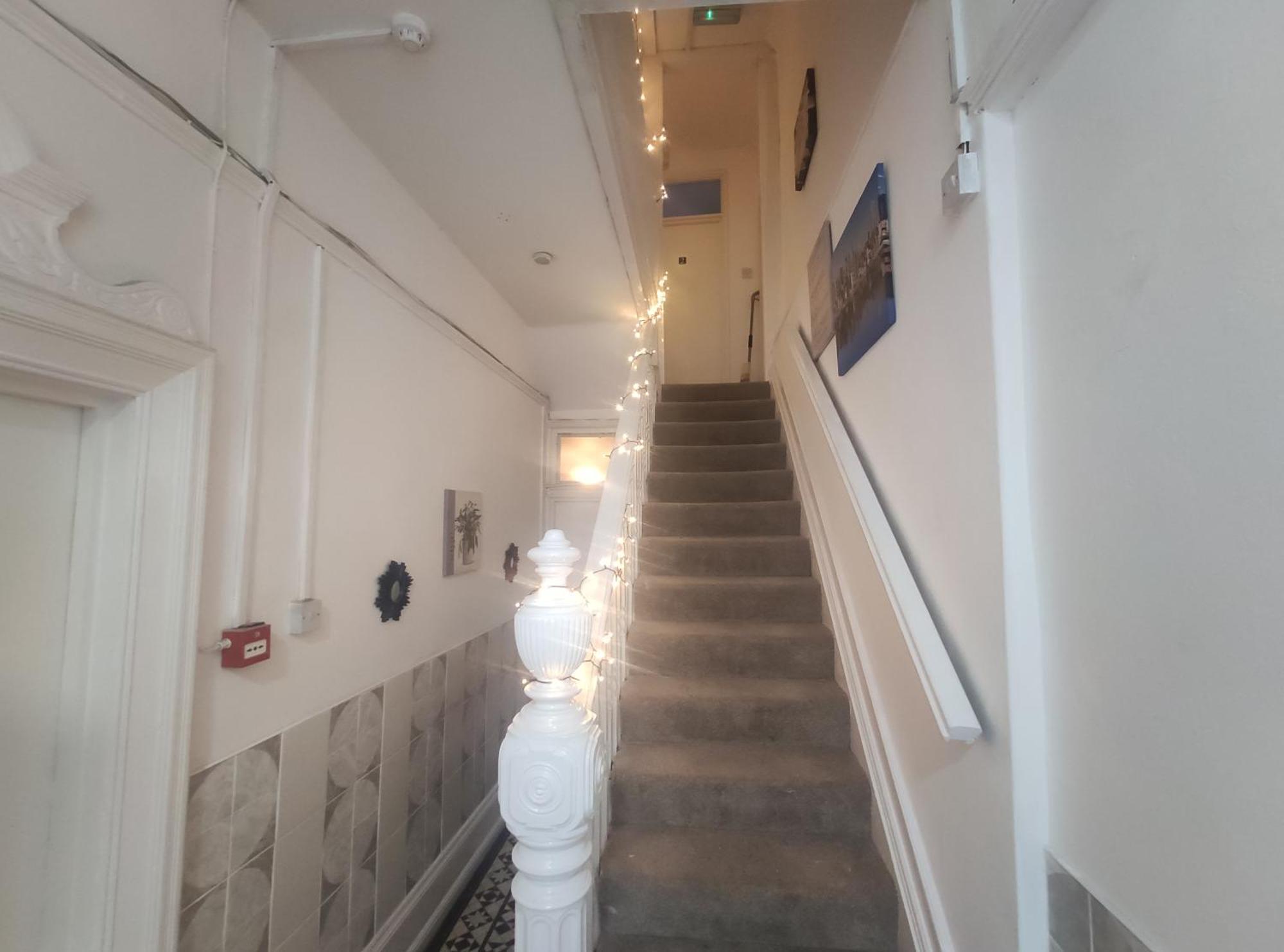 Serene 1 Bedroom Flat In Roath Cardiff Luaran gambar