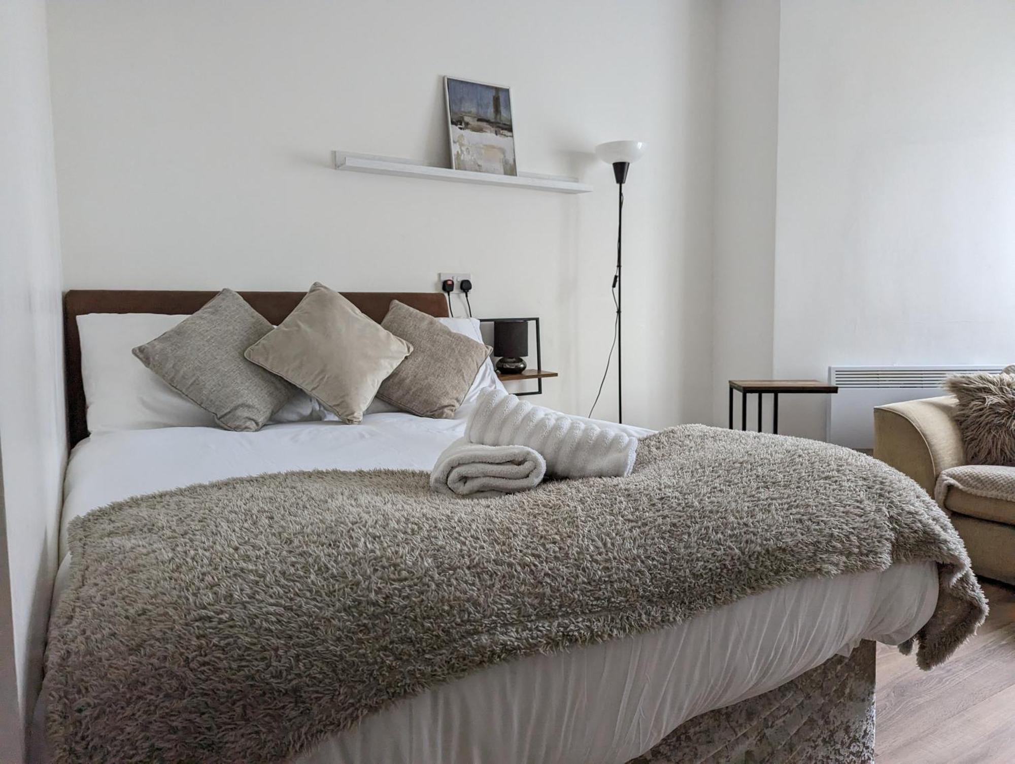 Serene 1 Bedroom Flat In Roath Cardiff Luaran gambar