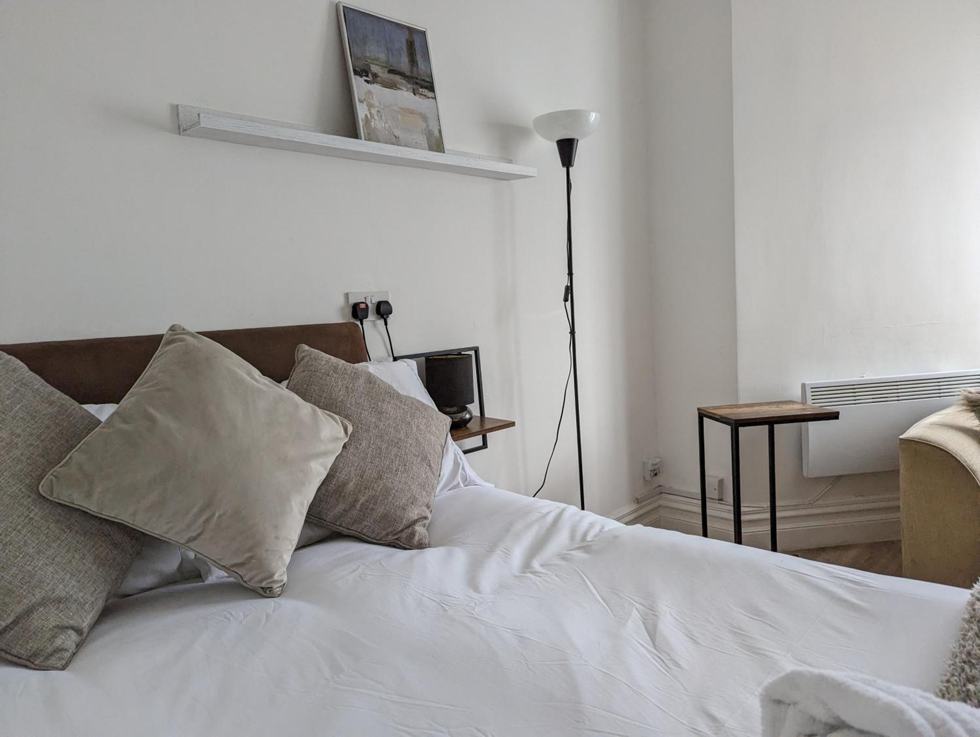 Serene 1 Bedroom Flat In Roath Cardiff Luaran gambar