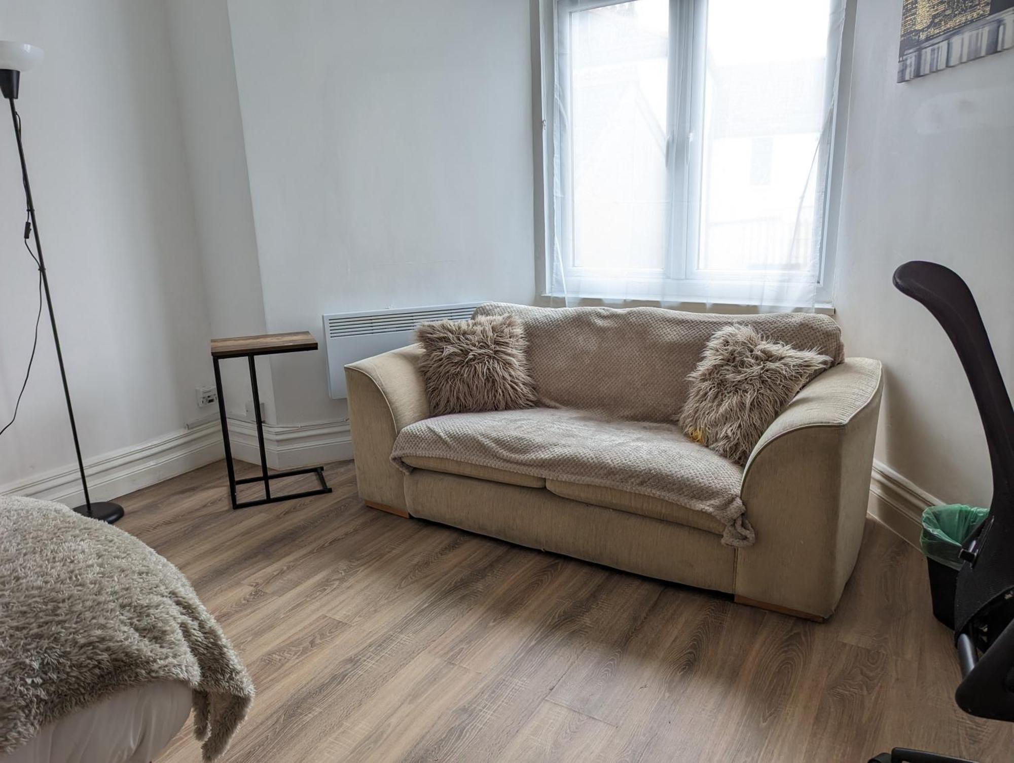 Serene 1 Bedroom Flat In Roath Cardiff Luaran gambar